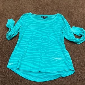 Juniors long sleeve top